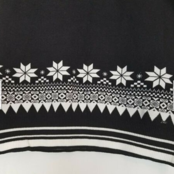 Tommy Hilfiger Size M Black and White Sweater - Picture 2 of 7